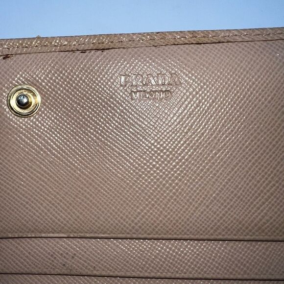 Prada Bow Wallet in Saffiano Leather - Picture 11 of 11